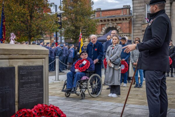 PHOTO-2025-11-09-19-57-28 12